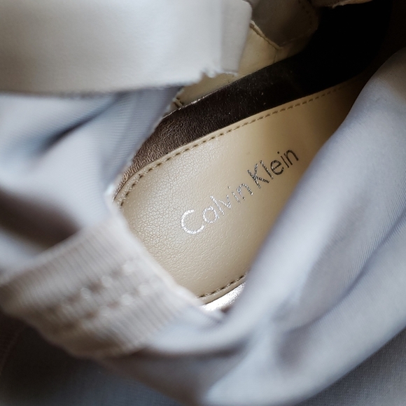 Calvin Klein boots - Picture 9 of 9